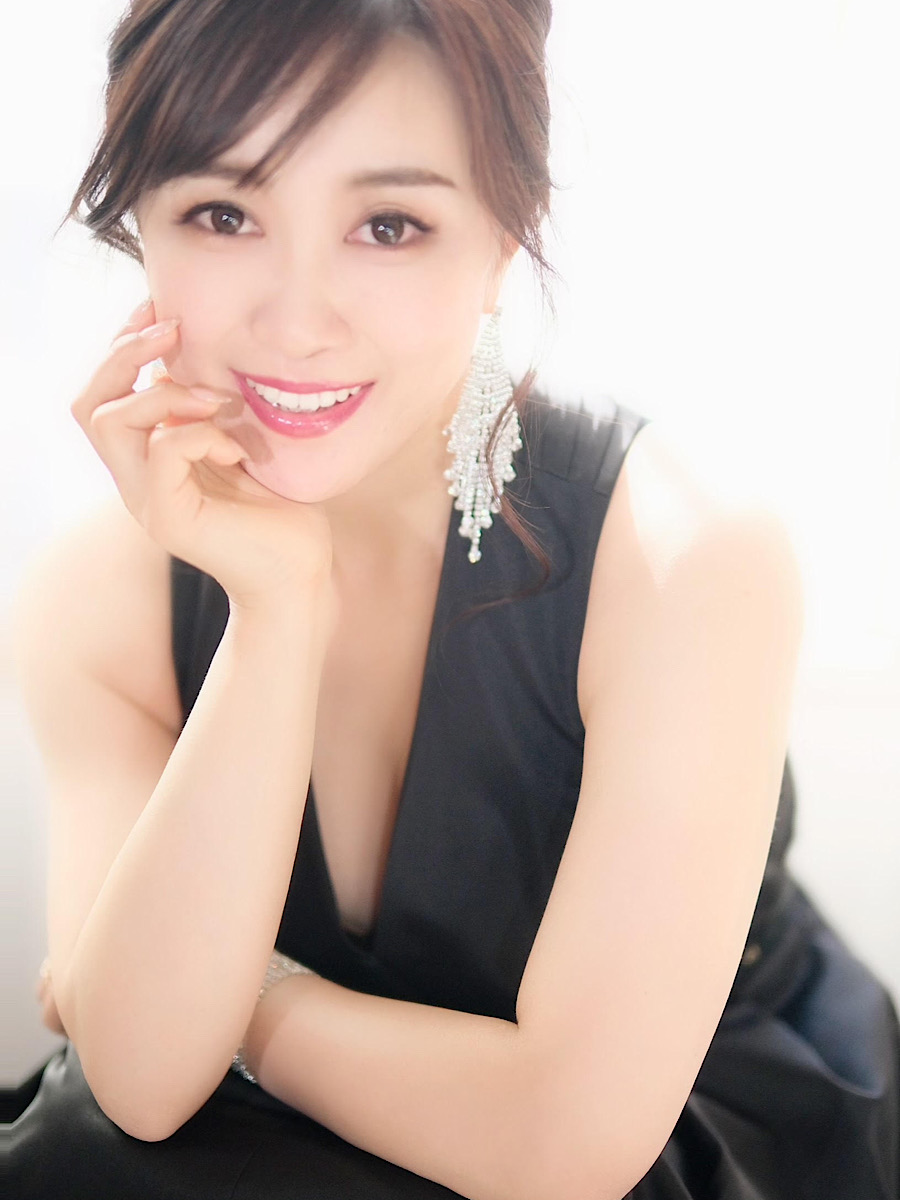 服部 めぐみ - Mrs Nippon Agency